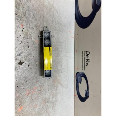 Peugeot 108 1.2 VTi 12V Dagrijverlichting links 2016 9677409380