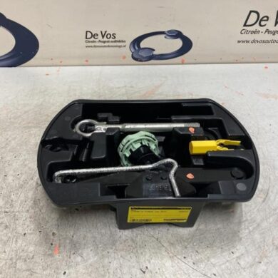 Citroen C4 Picasso  Jack 2013 672594