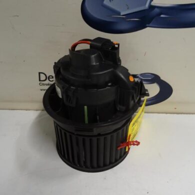 Peugeot 508  Heating and ventilation fan motor 2013 6441EW