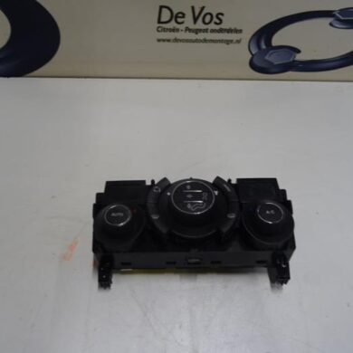 Peugeot 308  Heater control panel 2013 6452S2