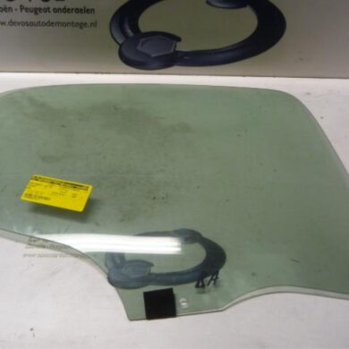 Peugeot 206 1.6 16V Rear door window 4-door door, rear right 2001 9204H9-9204C3
