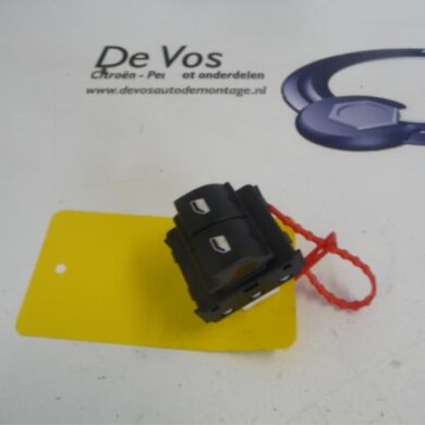 Citroen C4 Cactus  Combischakelaar ramen 2015 98016298ZD