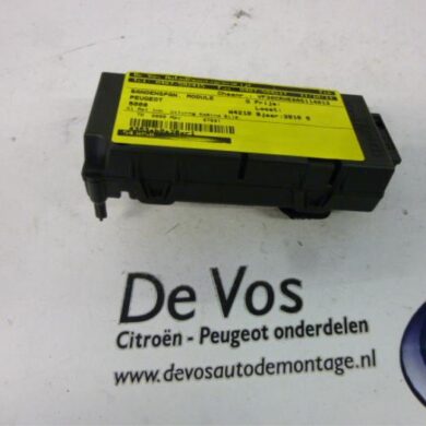 Peugeot 5008 2.0 HDiF 16V Bandenspanning module 2010 5430S8