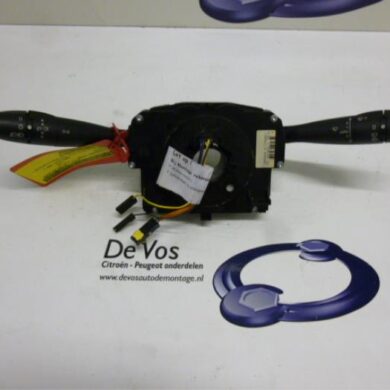 Citroen C2 1.4 Steering column stalk 2004 6239VA