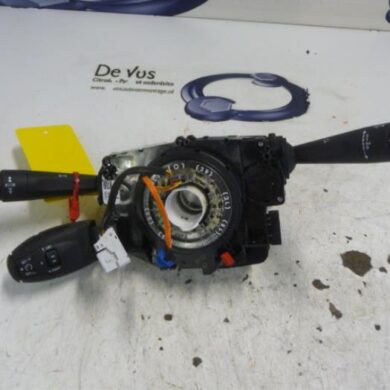 Peugeot 208  Steering column stalk 2012 98081767ZD-98030390ZD