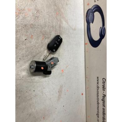 Opel Crossland X  Kontaktslot+Sleutel 2019 3640284