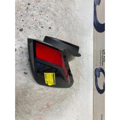 Peugeot 3008 1.2 12V e-THP PureTech 130 Taillight, right 2020 9810477080