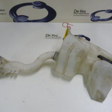 Citroen Berlingo 1.6 Hdi 75 16V Phase 1 Front windscreen washer reservoir 2010 6431D4