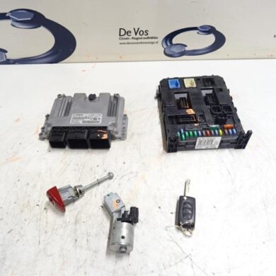 Peugeot RCZ  Engine management computer 5FV-5FV5F02 2013 1606951280