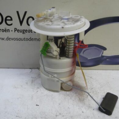 Peugeot 308 1.6 VTI 16V Electric fuel pump 5FW 2008 1525NQ