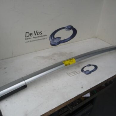 Peugeot 207  Roof rail, right 2011 8361Q0