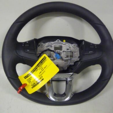Peugeot 2008 1.2 Vti 12V PureTech 82 Steering wheel 2013 98007409ZD