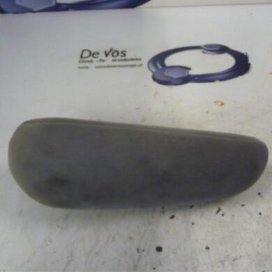 Peugeot 207  Armrest 2006 8830KH