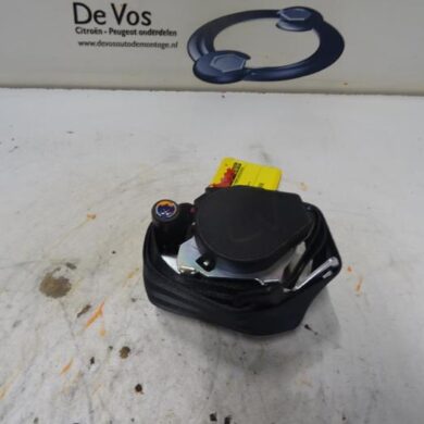 Peugeot 308  Seatbelt tensioner, left 2009 8975FT