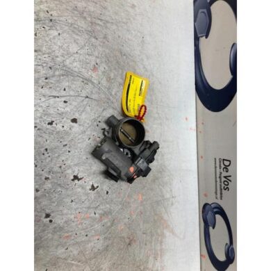 Citroen C4 1.4 16V Gasklephuis KFU 2006 1635W2