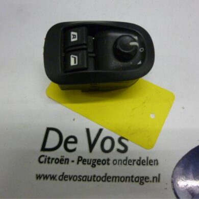 Peugeot 206 1.4 16V Combischakelaar ramen 2004 6554WA