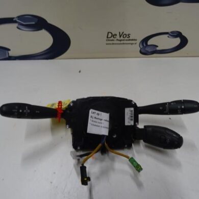 Peugeot 207 1.6 16V VTi Steering column stalk 2008 624252