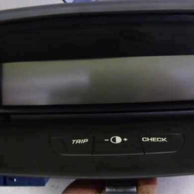 Citroen C4 1.6 HDi 16V Kilometerteller KM 2006 6106VZ-6106WA-6105Q8-6105Q9