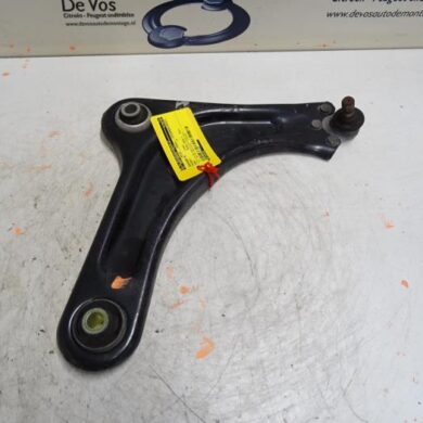 Peugeot 2008  Front wishbone, right 2019 9803286480