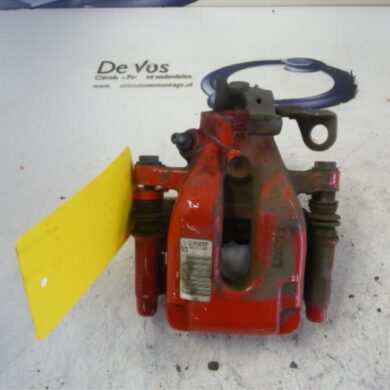 Peugeot 208  Remklauw (Tang) links-achter 5FU5F03 2013 1609640080