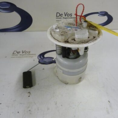 Peugeot 308 1.4 VTI 16V Electric fuel pump 8FS 2008 1525NQ