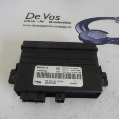 Peugeot 308  PDC Module 2013 1606499380-1606499480