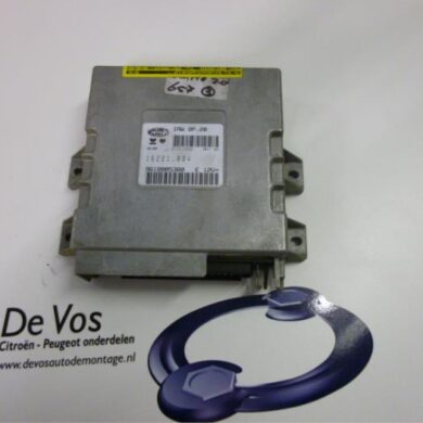 Citroen Xantia  Engine management computer RFX 1995