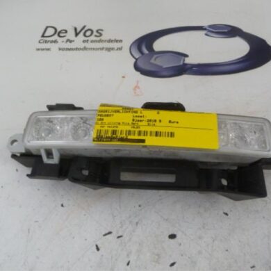 Peugeot 108  Dagrijverlichting links 2015 9677409380