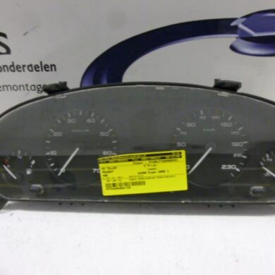 Peugeot 406 1.8 16V Kilometerteller KM 2000 6101PE