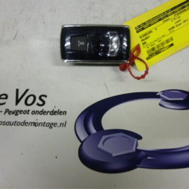 Peugeot 508 1.6 HDiF 16V Interior lighting, rear 2011 6362CH