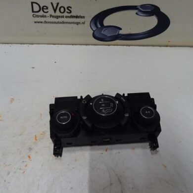 Peugeot RCZ  Heater control panel 2010 6452S2