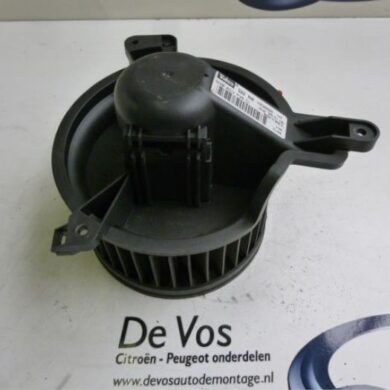 Citroen Berlingo 1.9 Di Kachel Ventilatiemotor 2005 6441R4