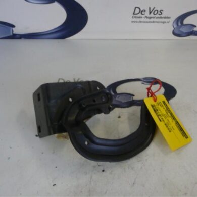 Peugeot 3008  Scharnier Achterklep 2013 8612F6