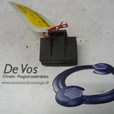 Citroen XM 2.1 TD 12V Glow plug relay 1994 598120