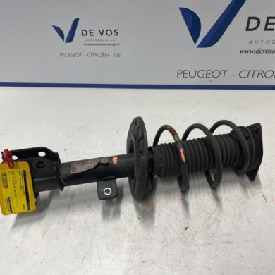 Peugeot 208 1.2 Vti 12V PureTech 75 Schokdemperpoot rechts-voor 2022 9831168080