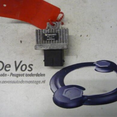 Peugeot 207 1.4 HDi Vorglührelais 2006 598140