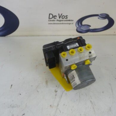 Peugeot Bipper  ABS Pomp FHZ 2012 1608210180-1608210080
