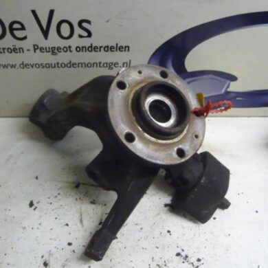 Peugeot 607 2.2 HDi 16V FAP Knuckle, front right 2002 364763