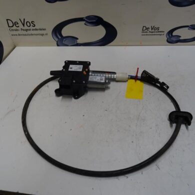 Citroen DS5  Parking brake motor RHH-RHHRH02 2013 1606279780