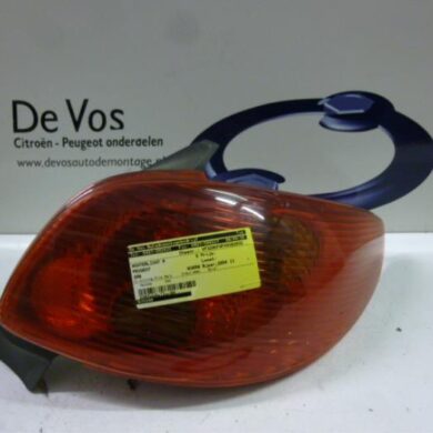 Peugeot 206 1.4 XR,XS,XT,Gentry Taillight, right 2004 6351S0