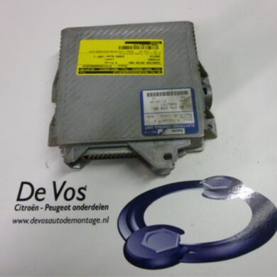 Citroen Xantia 2.1 TD 12V SX,Activa Engine management computer P8C 1997 1929CE