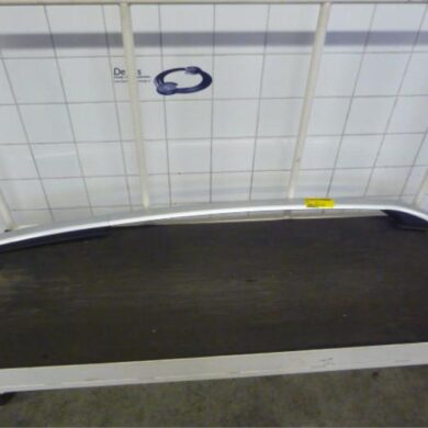 Peugeot 2008  Dakrail rechts 2013 96783575VV