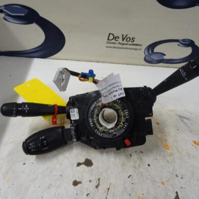 Peugeot 208  Kombischalter Lenksäule 2013 98081767ZD-98030390ZD