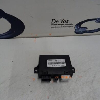 Citroen C6 2.7 HDiF V6 24V PDC Module 2006 6590A8-6590A9