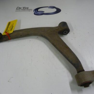 Citroen Picasso 2.0 16V Front wishbone, left 2005 3520V3