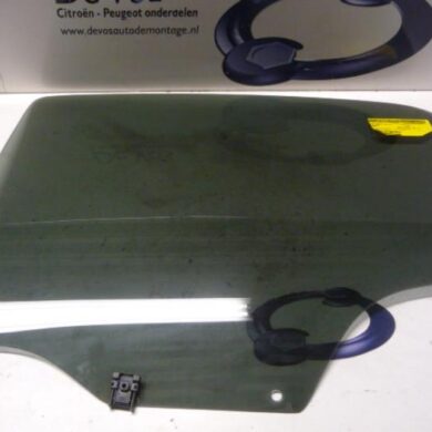 Peugeot 207 1.4 16V VTi Rear door window 4-door, left 2011 9203JZ