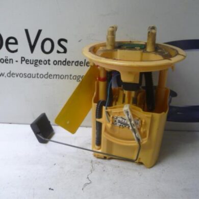 Citroen C5 2.2 HDi 16V FAP Electric fuel pump 4HX 2001 1525W7