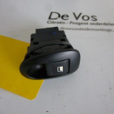 Citroen Pluriel  Electric window switch 2005 6552ZG