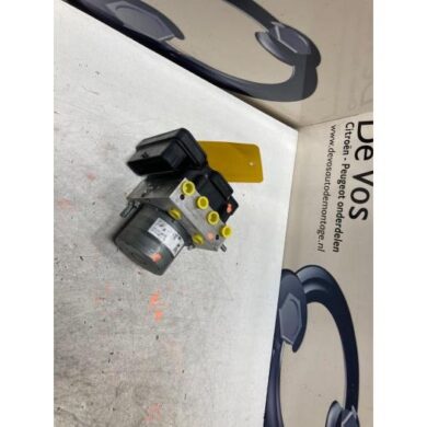 Peugeot 508 1.6 16V THP 165 ABS pump 5GY 2020 1636407480