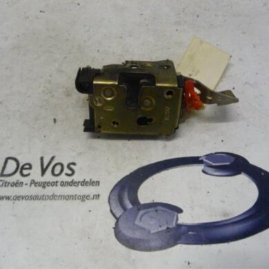 Citroen Jumper  Door lock mechanism 2-door, right 1998 9136A7